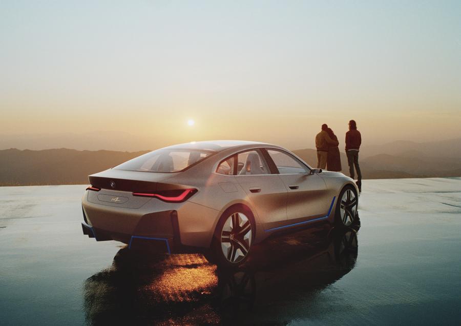  BMW Concept i4 2020 года  (фото 12 из 71)